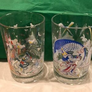 Walt Disney World 25th Anniversary McDonalds Glass